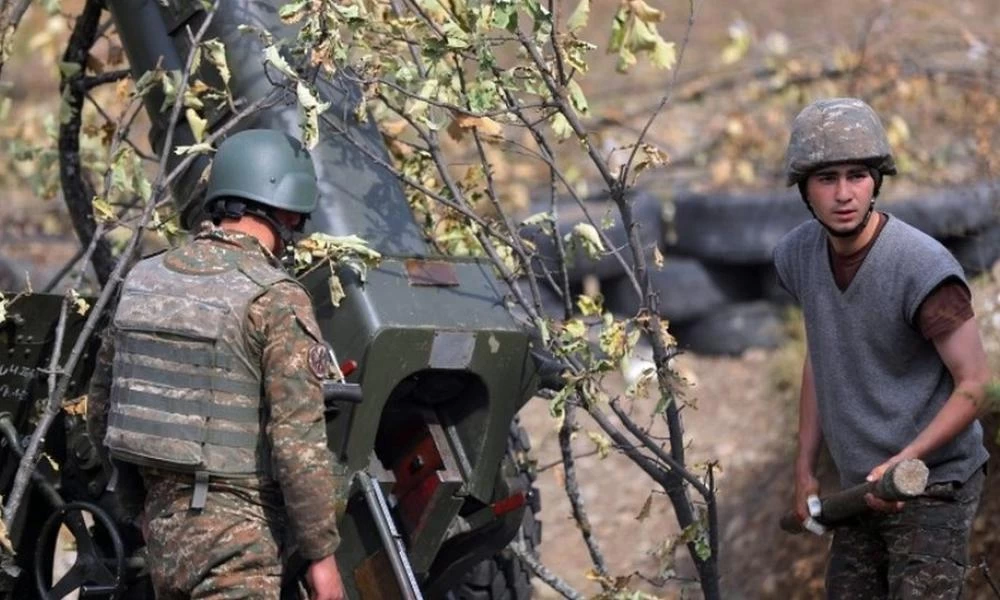 Μαίνονται οι συγκρούσεις στο Ναγκόρνο Καραμπάχ παρά την επέμβαση Ουάσιγκτον